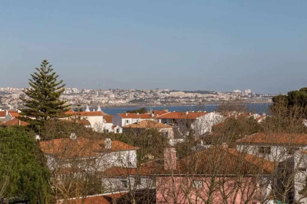 Cascais Panoramic Apartment